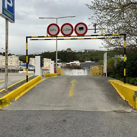 Casa Manas Appartamento Nazaré