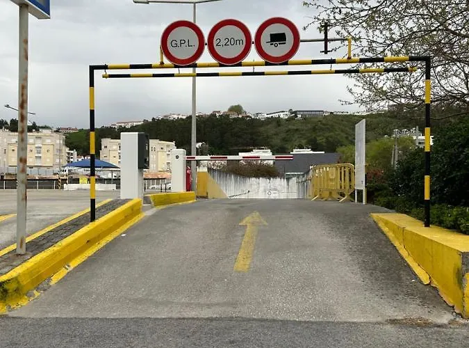 Casa Manas Daire Nazaré